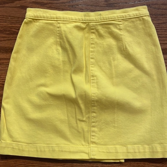 NWT J.Crew denim yellow cotton stretch wrap mini skirt buttons closure waist 27 - Picture 2 of 9